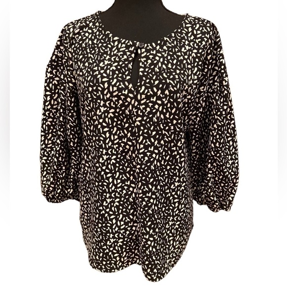 MELLODAY Tops - 𝅺MELLODAY Black and Cream Top